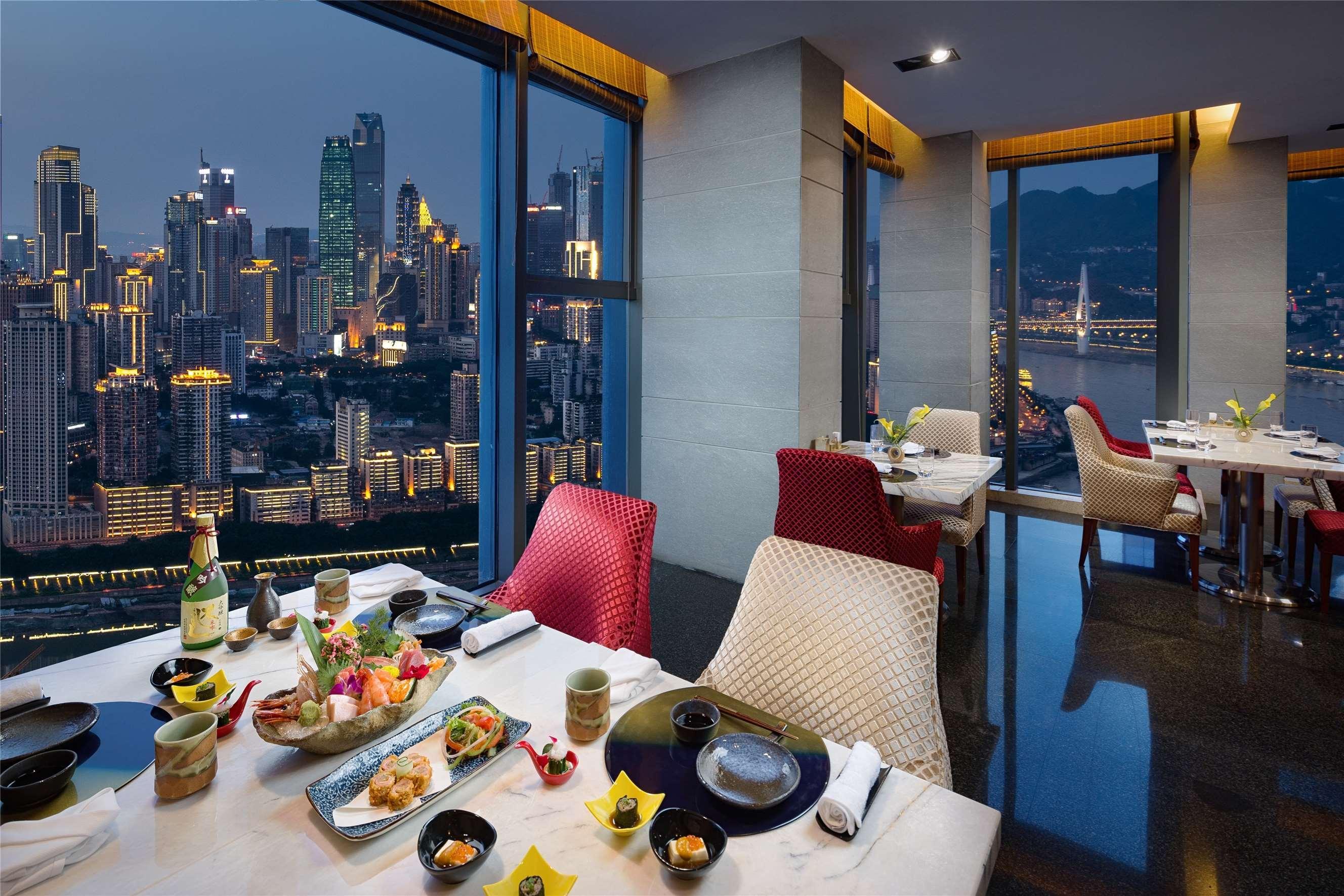 Radisson Blu Plaza Chongqing - Free 2 Bottle Of Local Beer Per Room During Stay 外观 照片