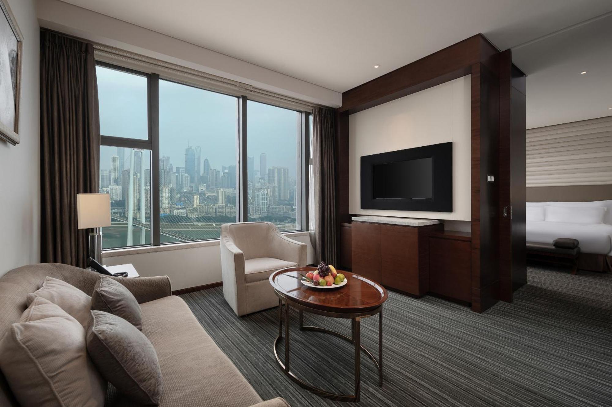 Radisson Blu Plaza Chongqing - Free 2 Bottle Of Local Beer Per Room During Stay 外观 照片